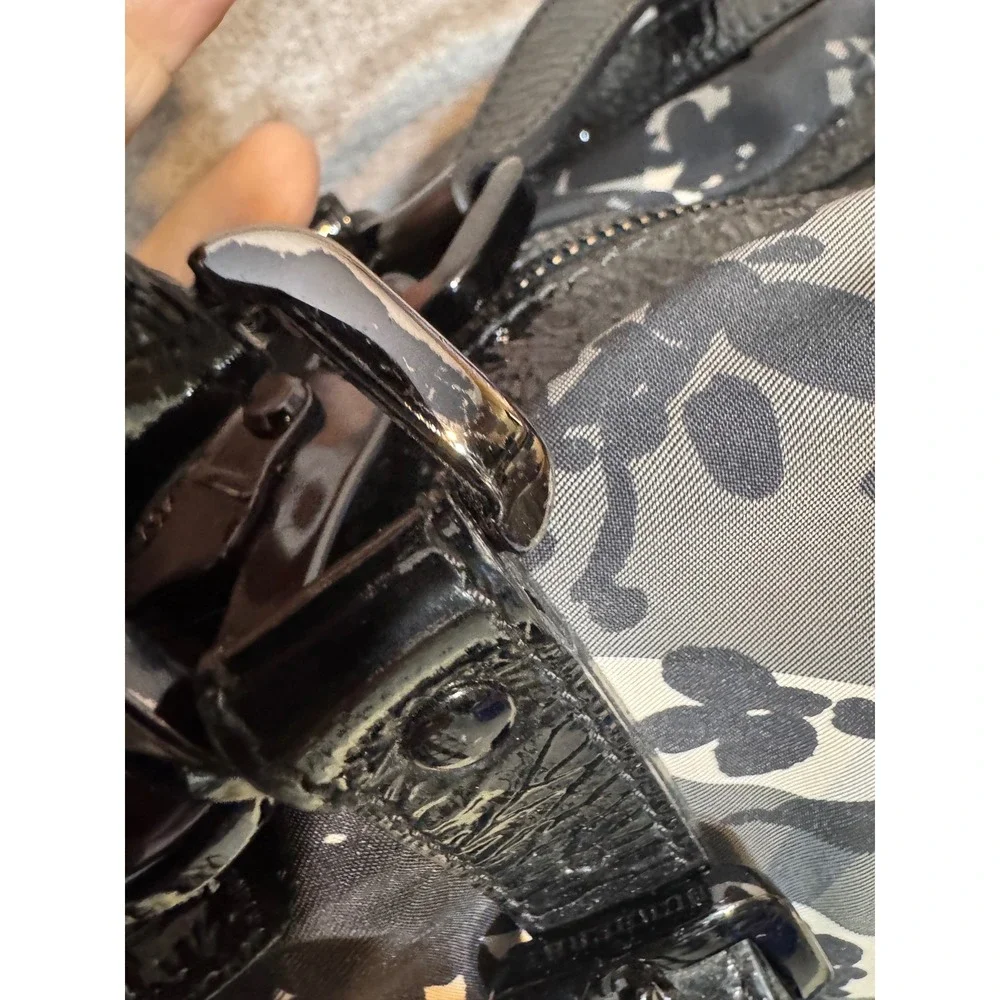 Burberry Floral Beat Check Foley Satchel Bag Patent Leather Crossbody Y2K